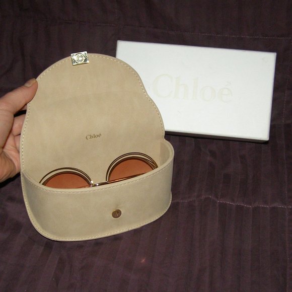 NEW w/Box CHLOÉ Carlina Pearl Round-frame Sunglasses In Gold Gradient Pe…
